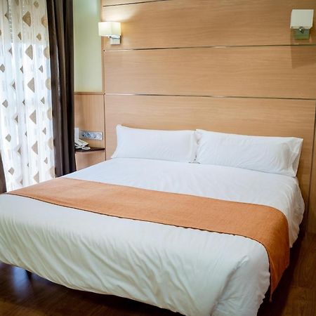 Hotel Malena Caravaca De La Cruz Dış mekan fotoğraf