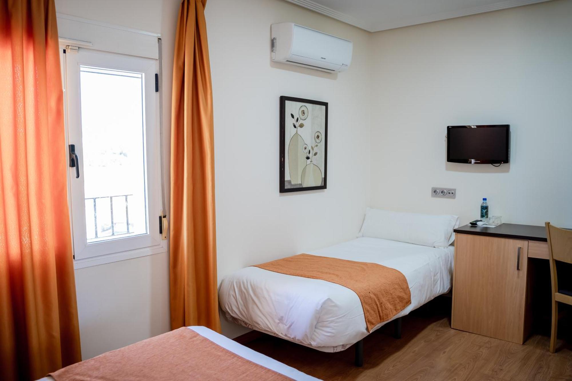 Hotel Malena Caravaca De La Cruz Dış mekan fotoğraf