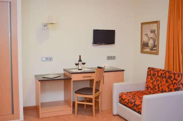 Hotel Malena Caravaca De La Cruz Dış mekan fotoğraf